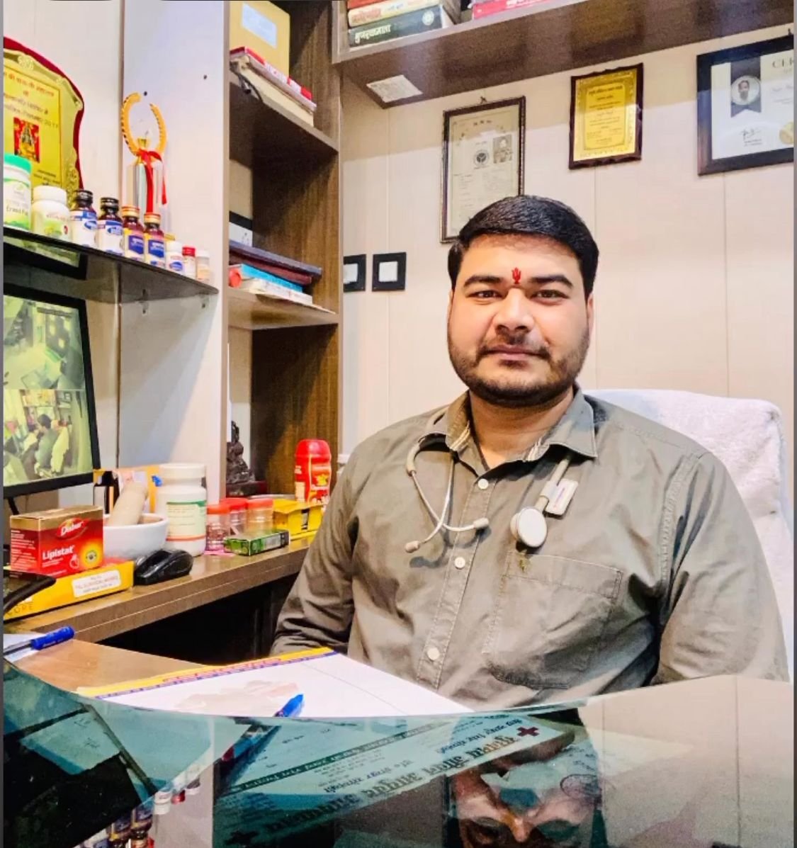 Dr Shekhar Solanki